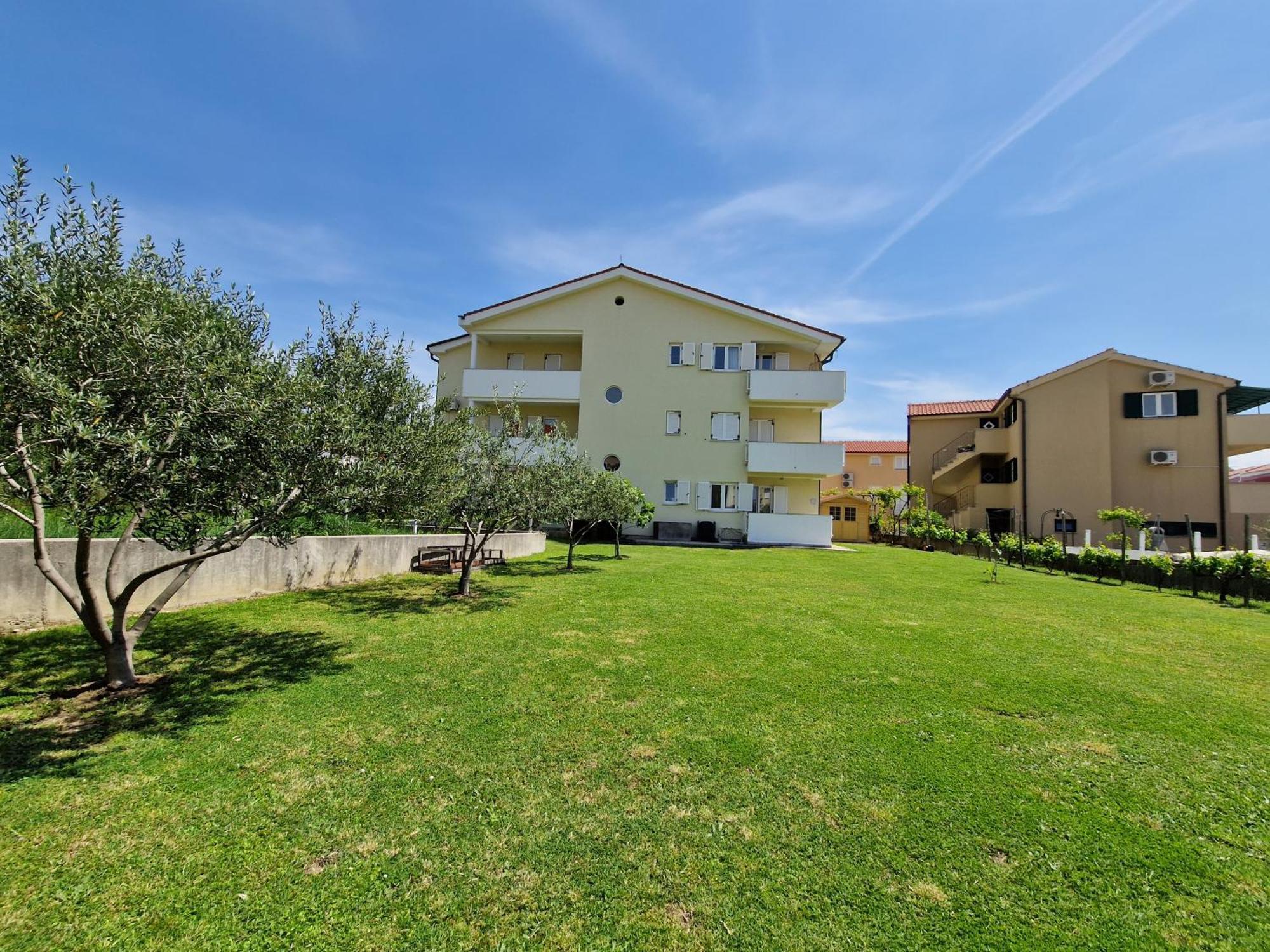 Apartments Josipa Baška Екстериор снимка