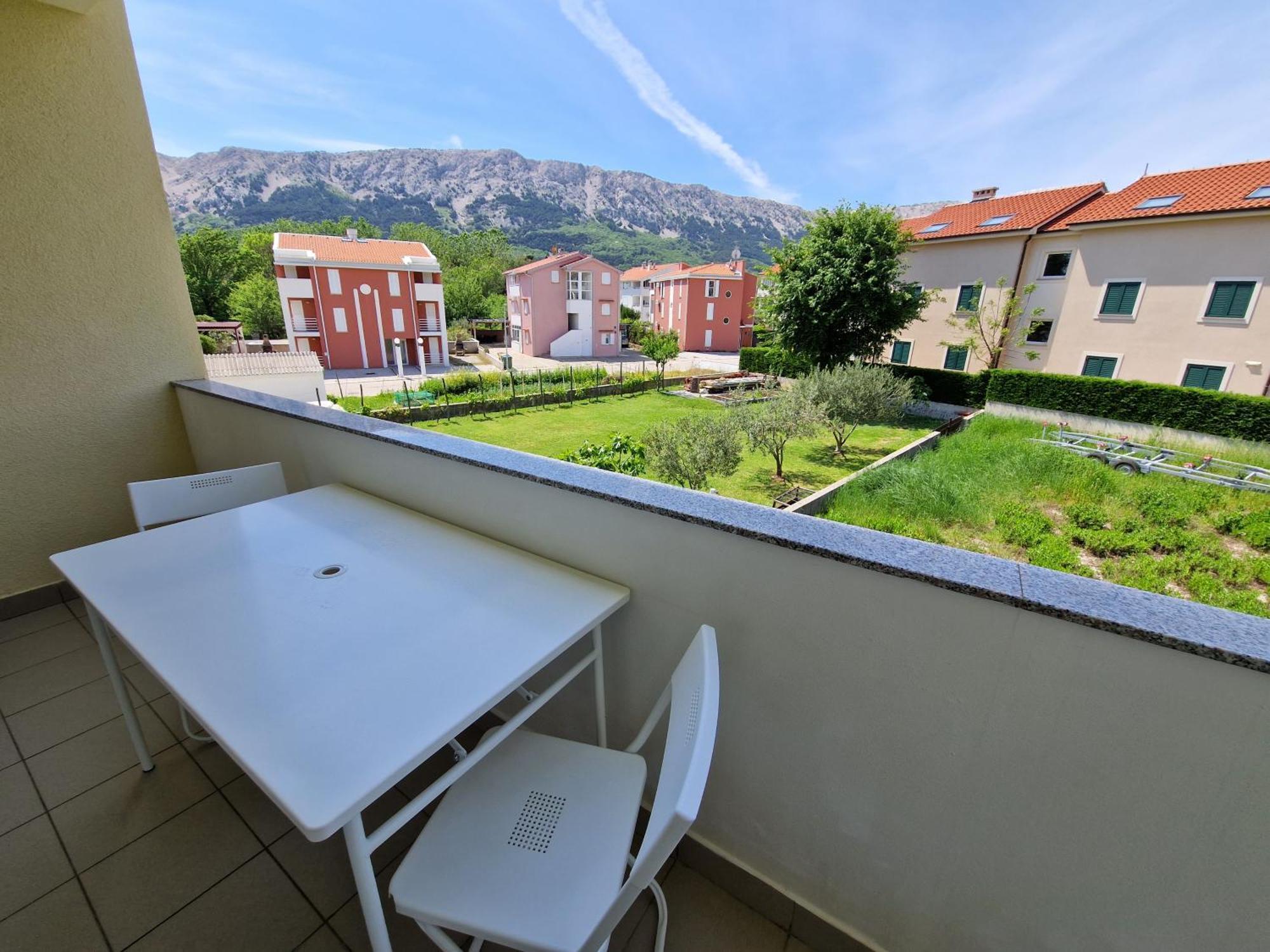 Apartments Josipa Baška Екстериор снимка