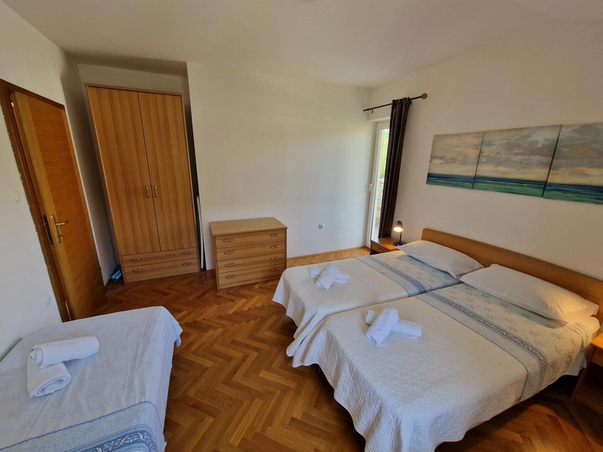 Apartments Josipa Baška Екстериор снимка
