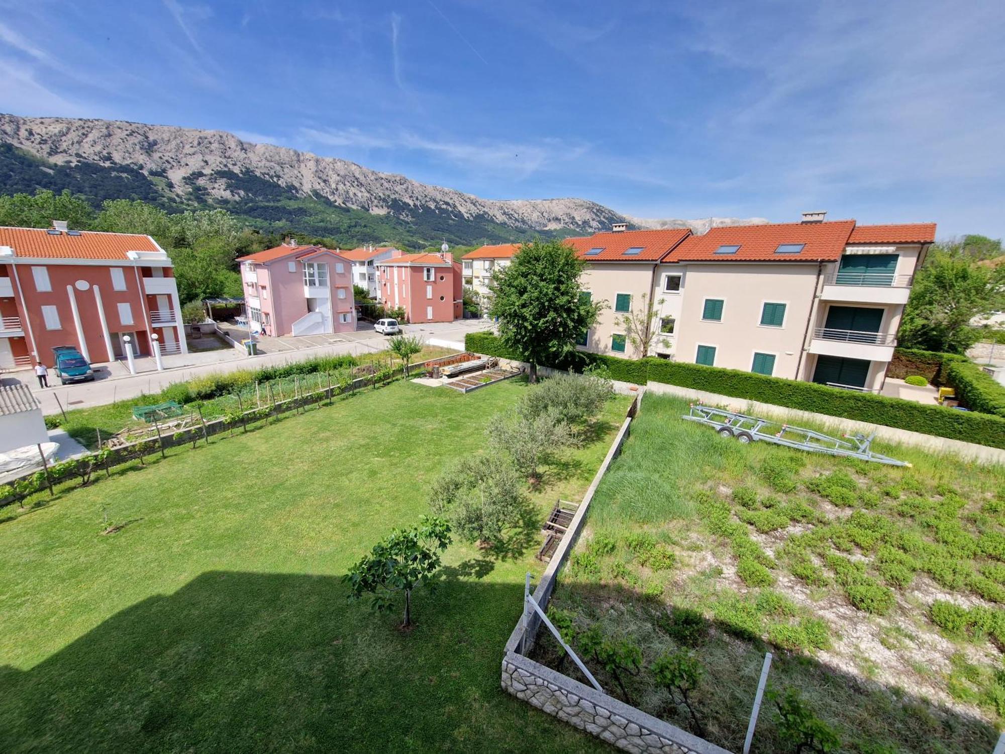Apartments Josipa Baška Екстериор снимка