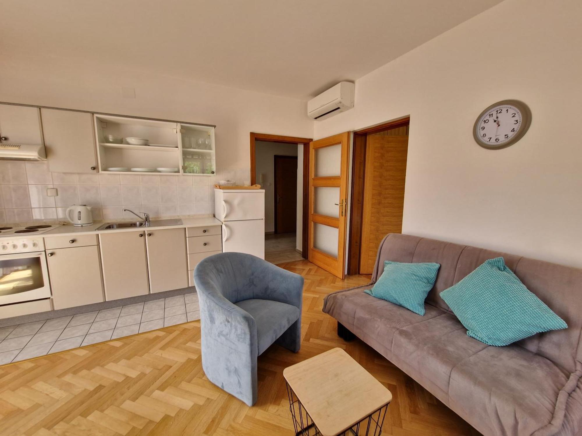 Apartments Josipa Baška Екстериор снимка