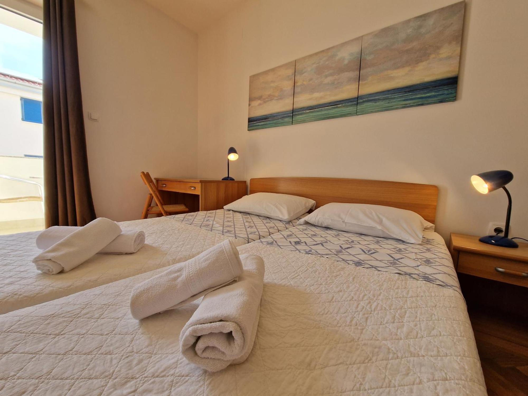 Apartments Josipa Baška Екстериор снимка