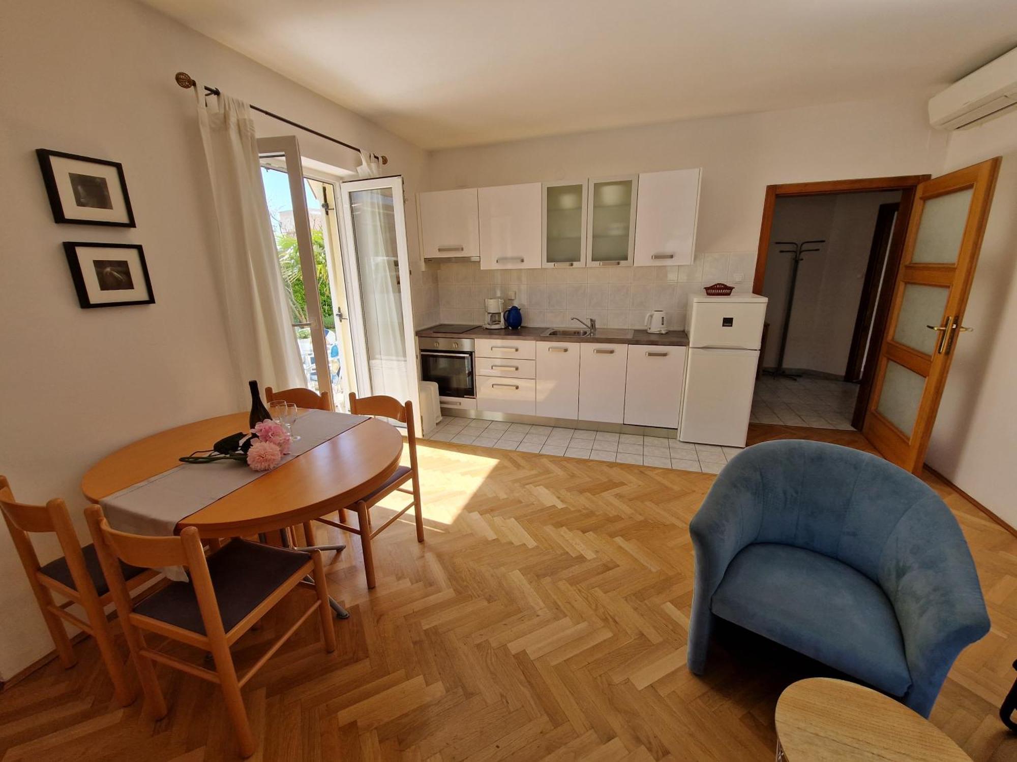 Apartments Josipa Baška Екстериор снимка